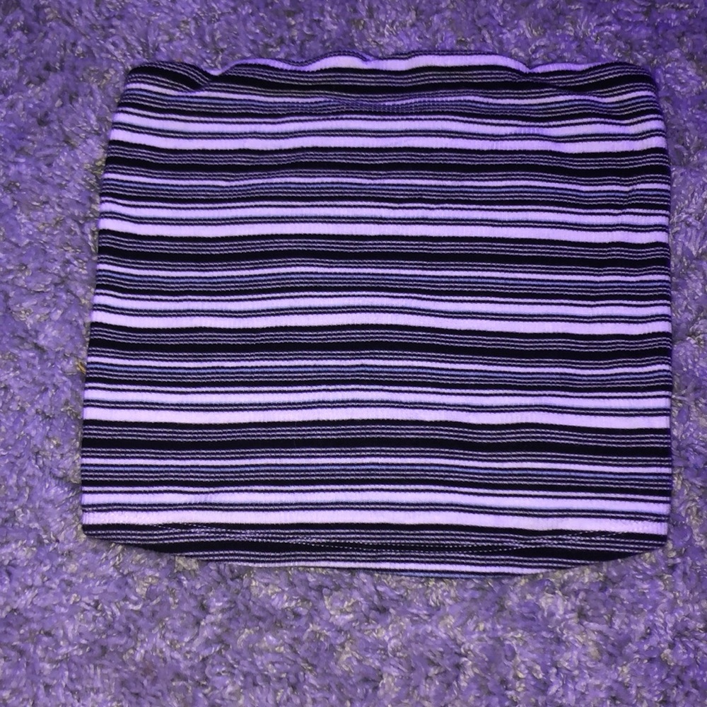 •Striped tube top•